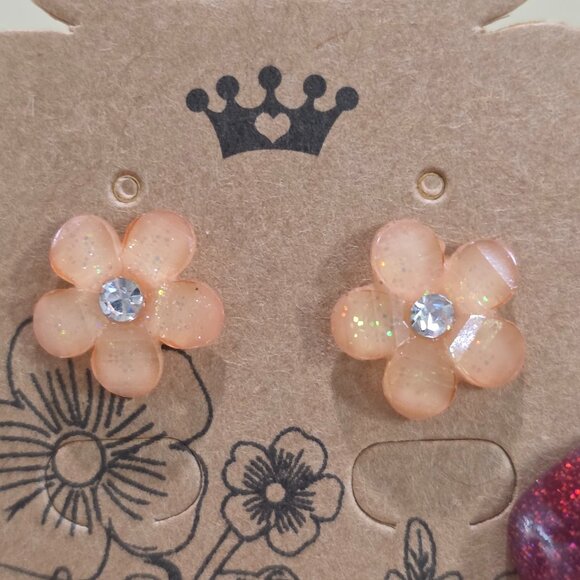 NOS Glitter Peach Faceted Petal Center Rhinestone Flower Stud Pierced Earrings - Picture 4 of 11